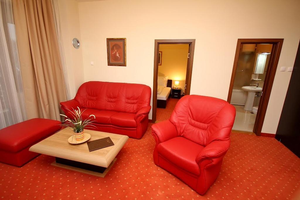 Vila Palic Ξενοδοχείο Εξωτερικό φωτογραφία